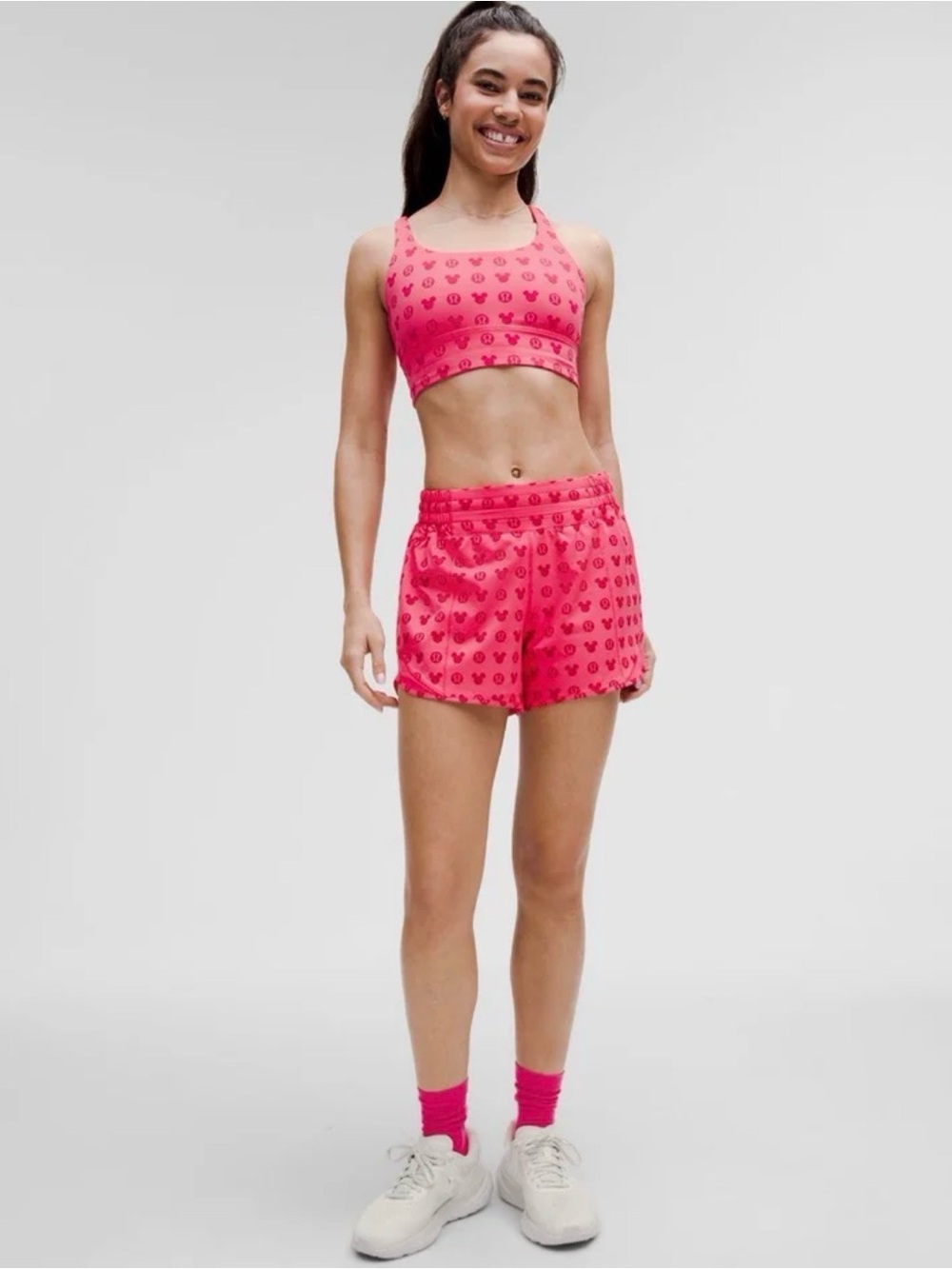 NWT lululemon Disney hotty hot shorts size 0
